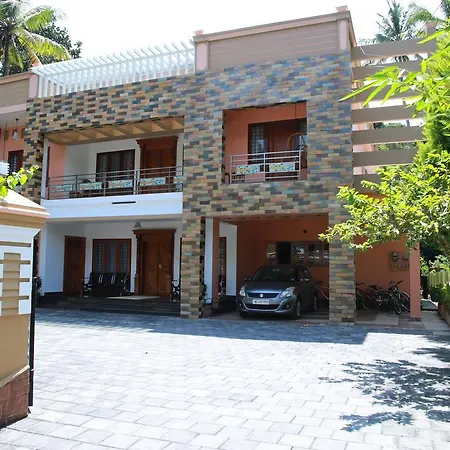 Periyar Villa Home Stay - Thekkady Exterior photo
