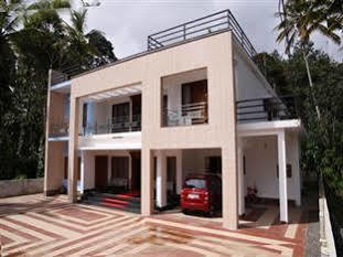 Homestay Periyar - *